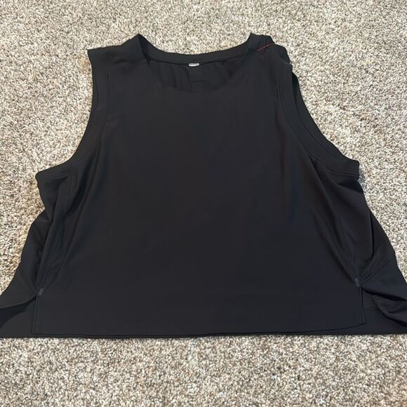 Lululemon Mesh Back Cropped Train Tank Top
| Small | Black - Picture 6 of 12